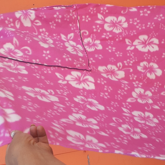 COPY - DENIM blue & Pink Dog Paw Print Tote bag Pet picnic Bag & Blanket 2 in 1 - Picture 8 of 16